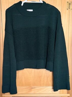Leith Boucle Boxy Belled Sweater